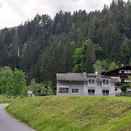 Lägenhet Au